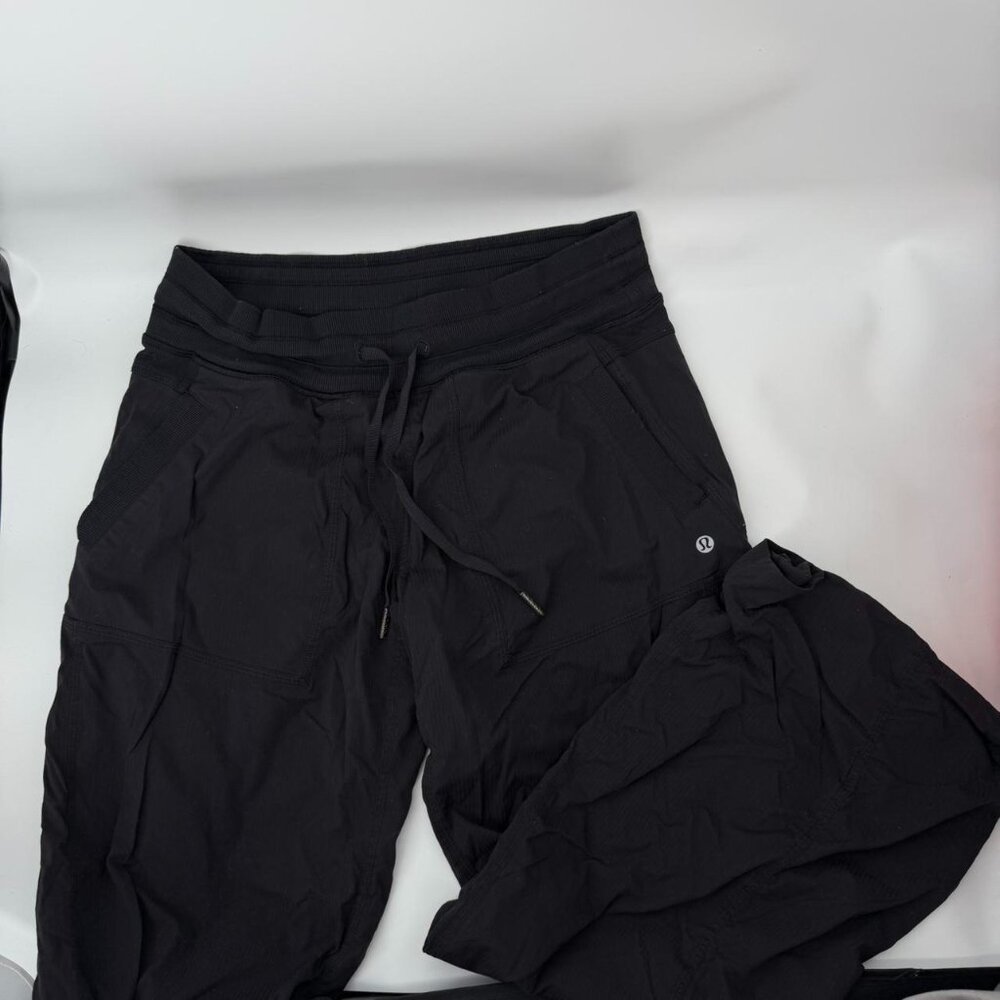 Lululemon black cargo pants Size 8